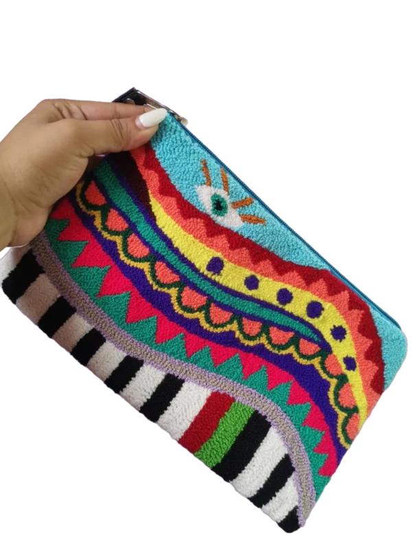 Colorful Wayuu Purse with zippers