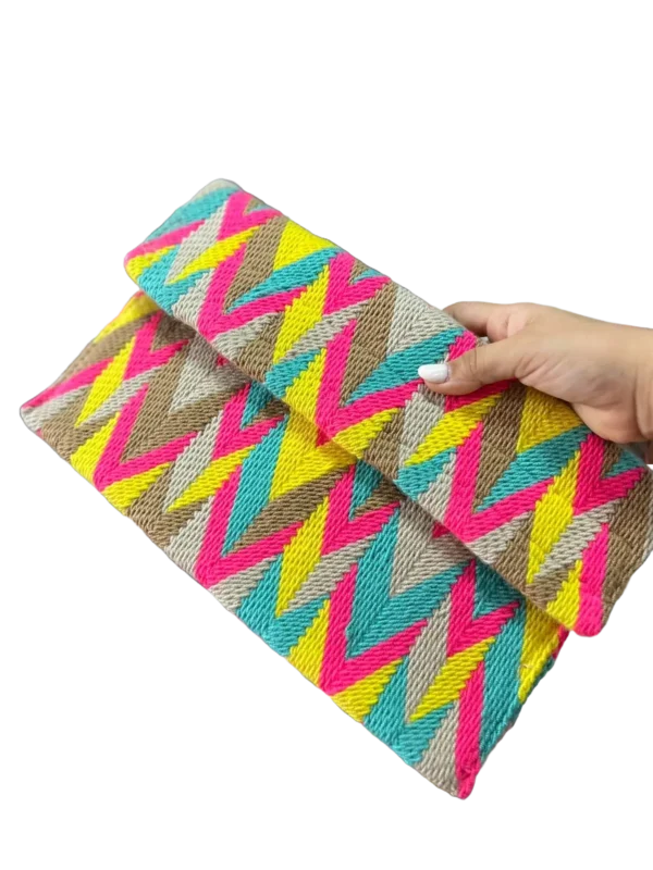 Colorful Wayuu Purse with zippers